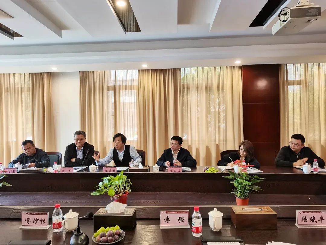 众安集团考察团一行走访爱游戏最新官网_爱游戏(中国)
集团