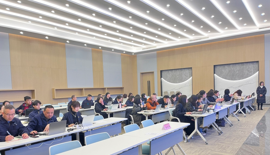 学而用 践于行|爱游戏最新官网_爱游戏(中国)
集团开展office专项培训