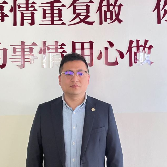 年度优秀人物|爱游戏最新官网_爱游戏(中国)
医疗沈国荣：勤能补拙 思而再战