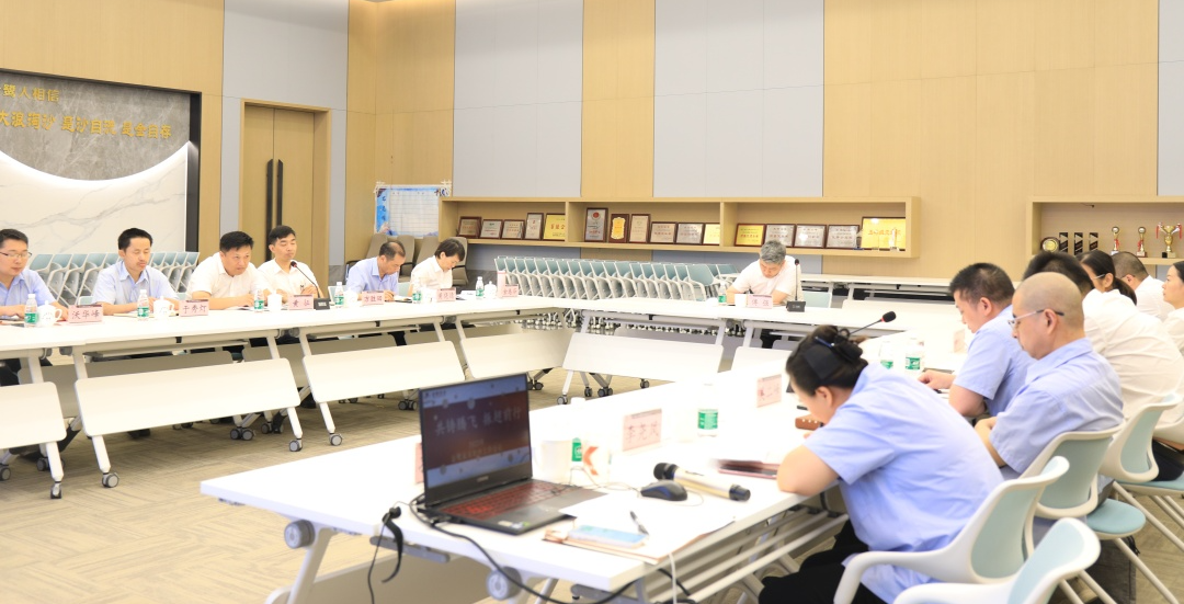 共铸腾飞 振翅前行|爱游戏最新官网_爱游戏(中国)
家具2023年年中工作会议顺利召开